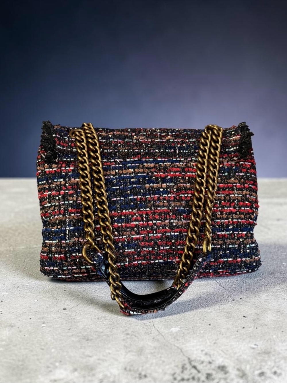 Kurt Geiger Woven Tweed Shoulder Bag with Gold Chain - Black & Red - Picture 2 of 7